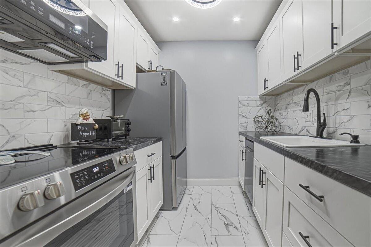 101 Doolen Court 205, North Palm Beach, FL 33408 photo 19