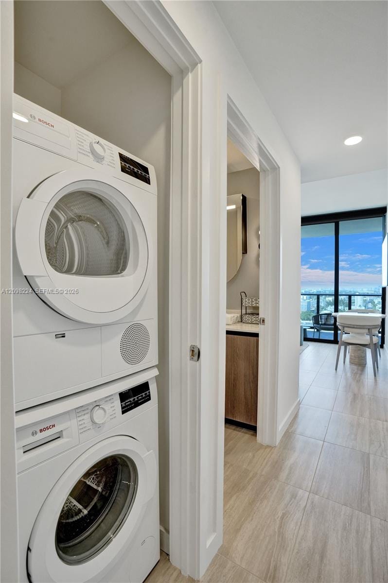 580 72nd Street 905, Miami Beach, FL 33141 photo 12