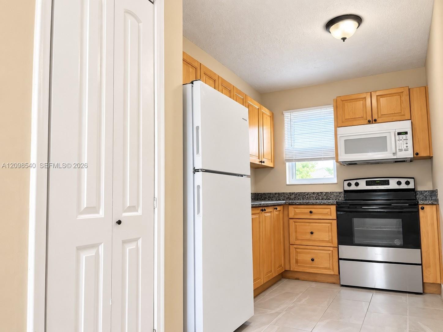 111 SE 4th Avenue 7, Hallandale Beach, FL 33009 photo 11