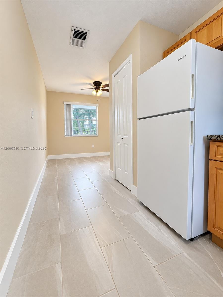 111 SE 4th Avenue 7, Hallandale Beach, FL 33009 photo 17