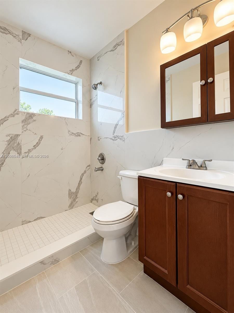 111 SE 4th Avenue 7, Hallandale Beach, FL 33009 photo 6