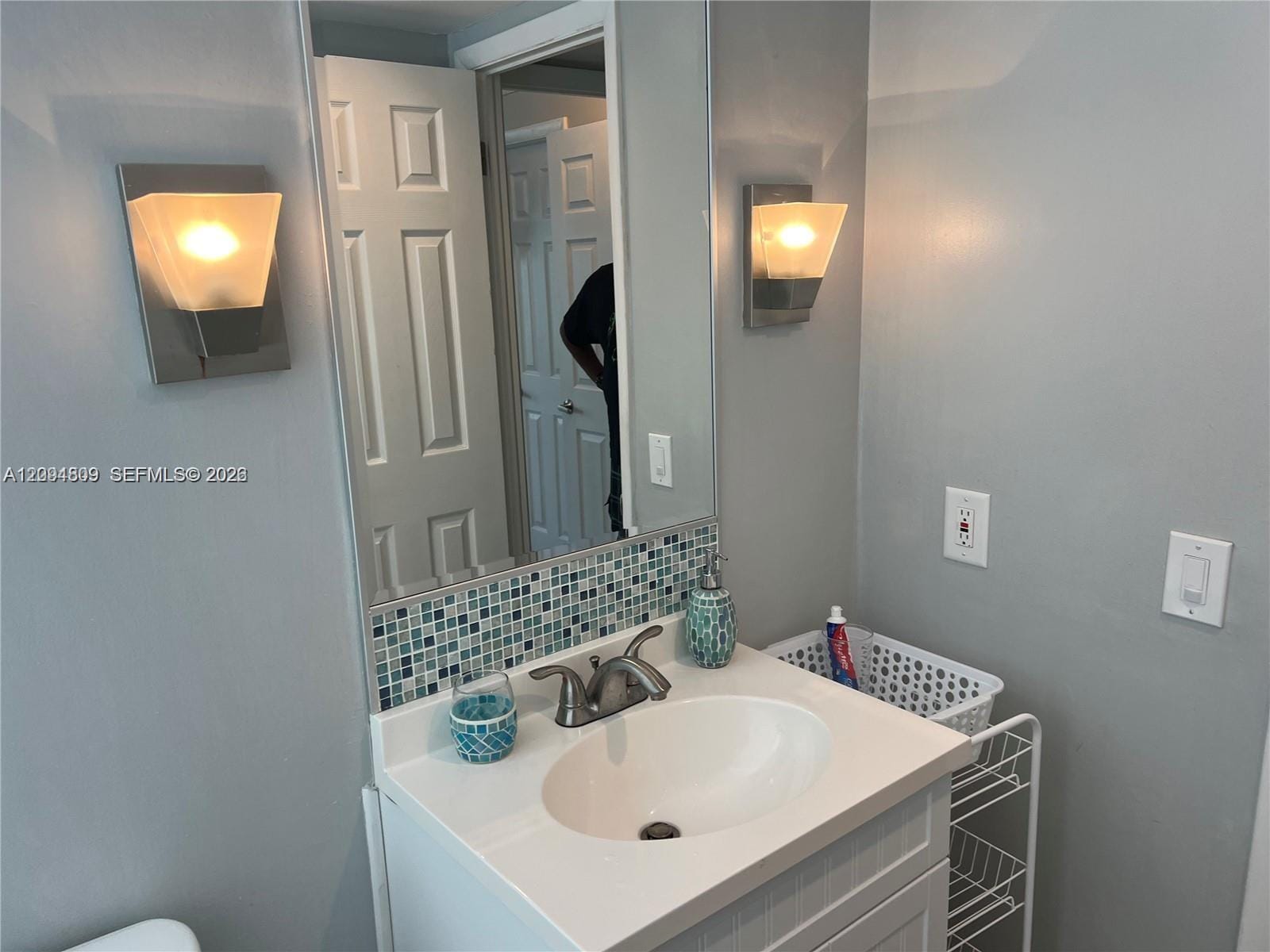 3181 S Ocean Drive 108, Hallandale Beach, FL 33009 photo 11