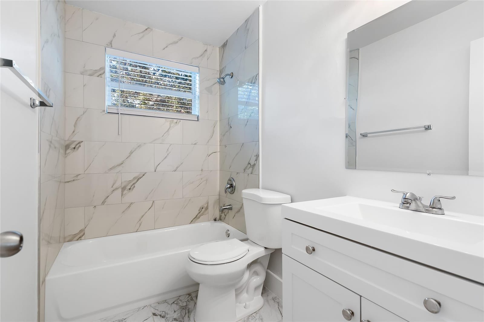 2208 NW 63RD Avenue — photo 11