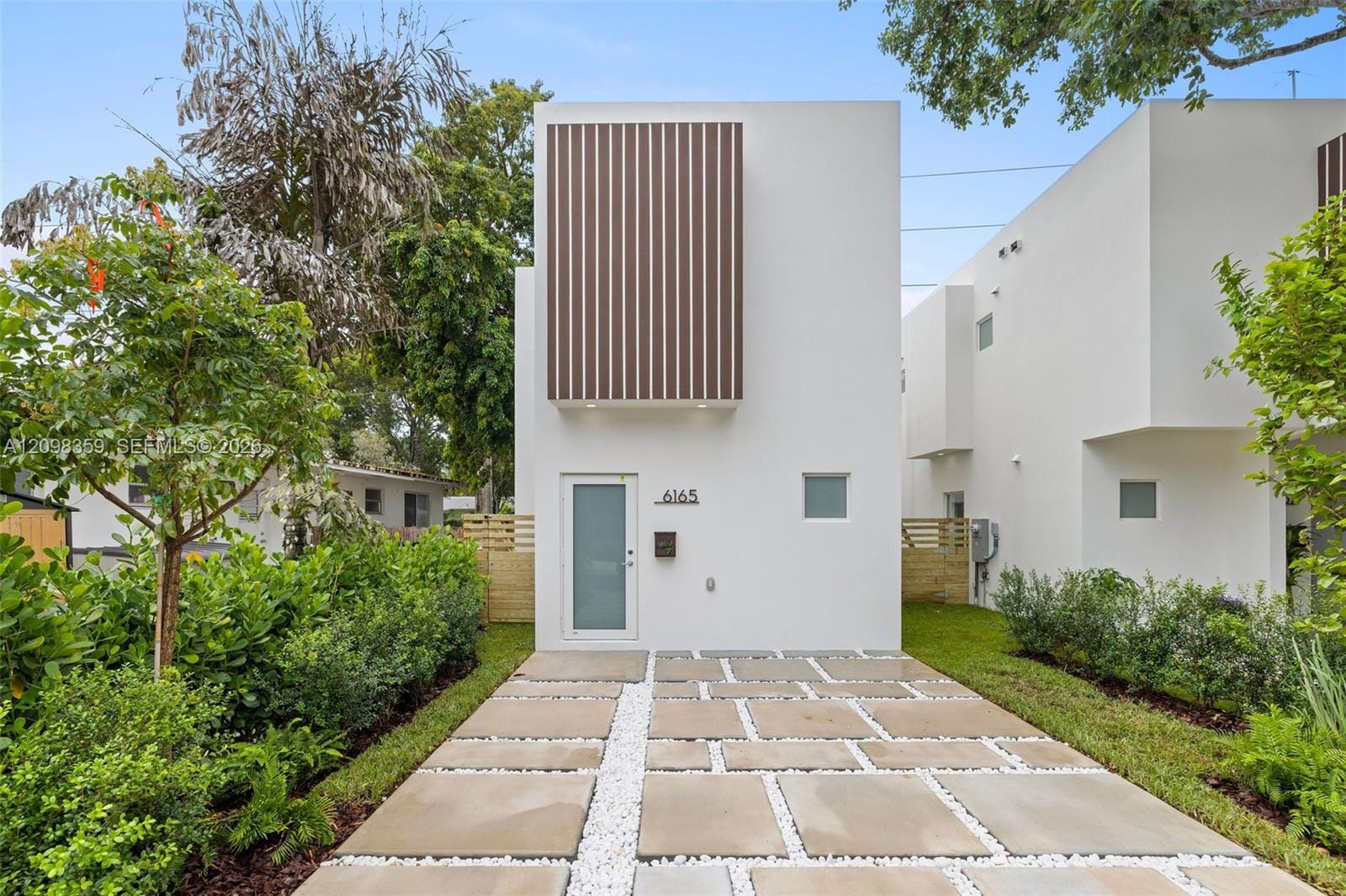 6165 SW 64th Street — photo 3