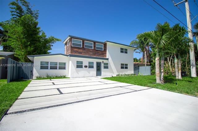 1321 NE 14th Street, Fort Lauderdale, FL 33304
