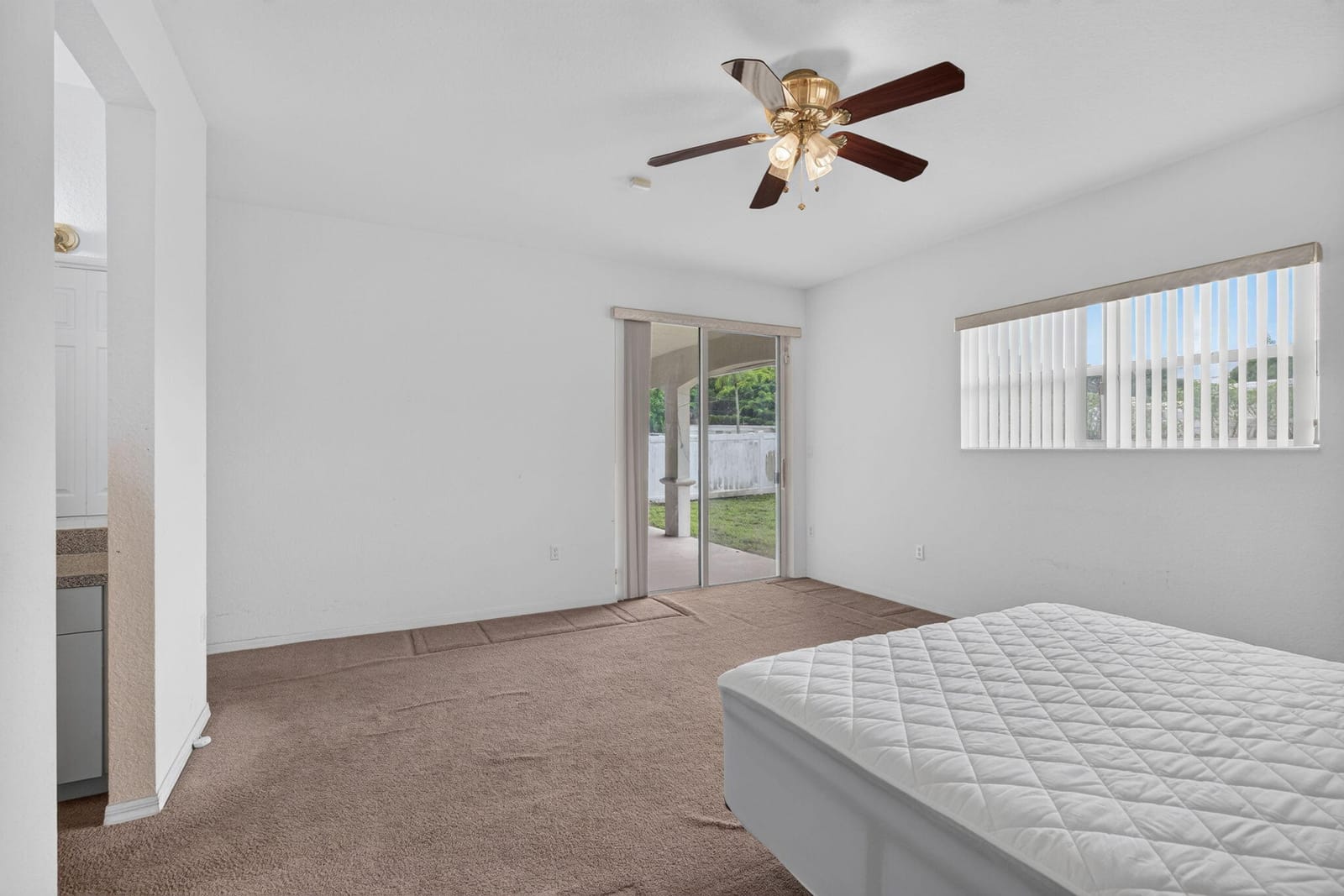 900 SE 2ND Avenue, Dania Beach, FL 33004 photo 23