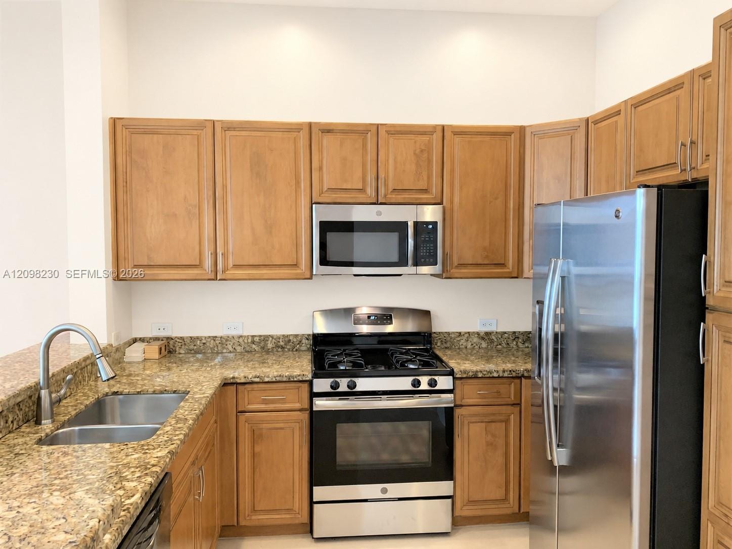 2925 NW 126th Avenue 1-411, Sunrise, FL 33323 photo 5