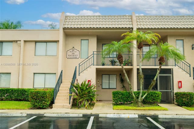 350 Racquet Club Road 102, Weston, FL 33326