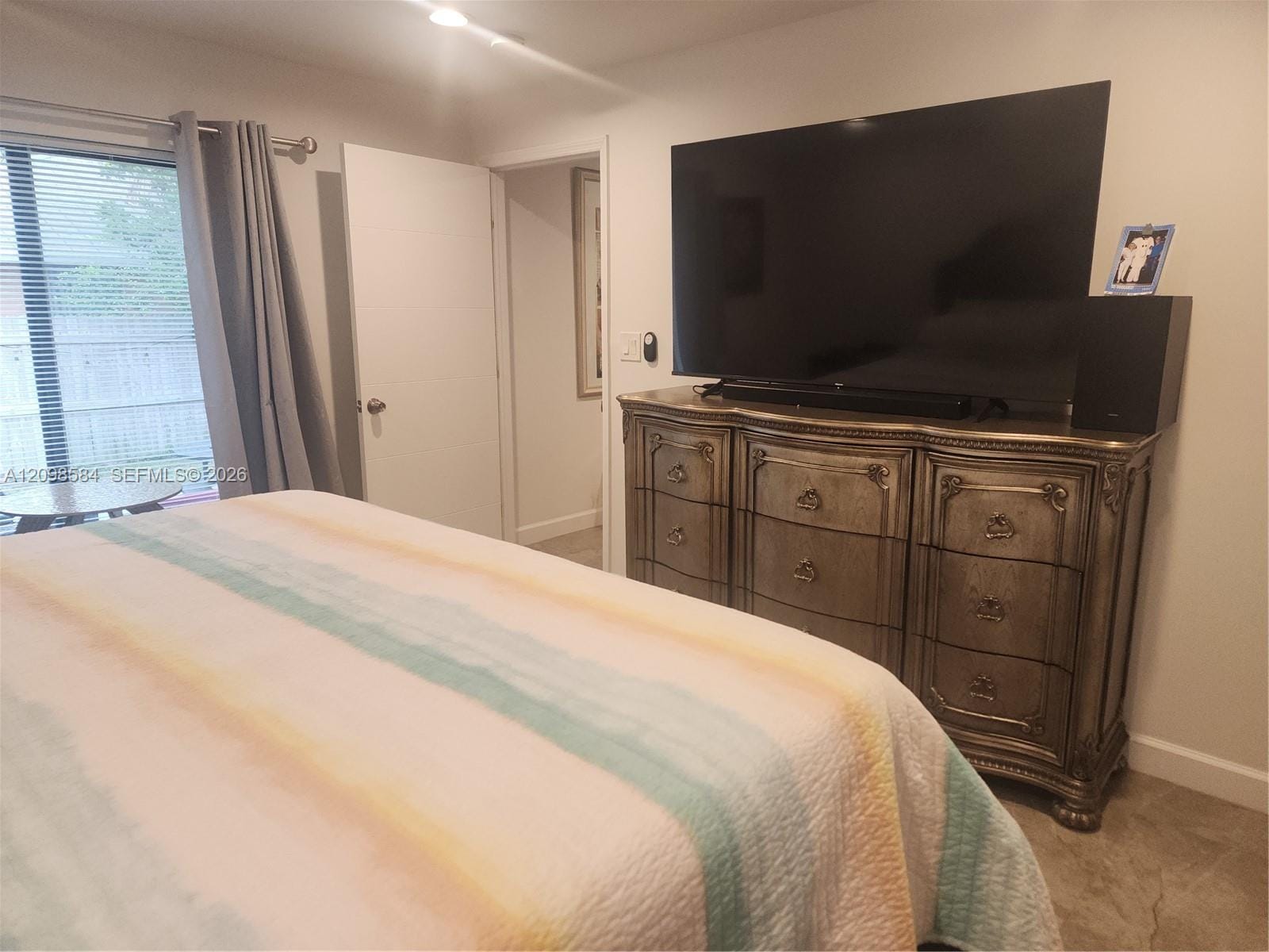 413 SW 10th Street — photo 7