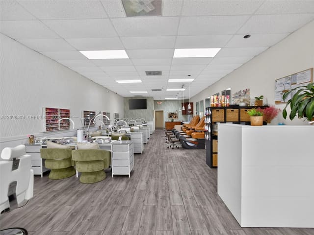 NW 41st Street, Doral, FL 33178