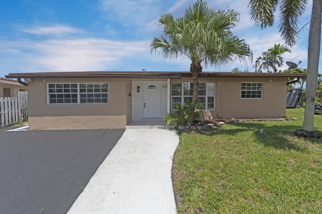 1820 NW 33RD Street, Oakland Park, FL 33309