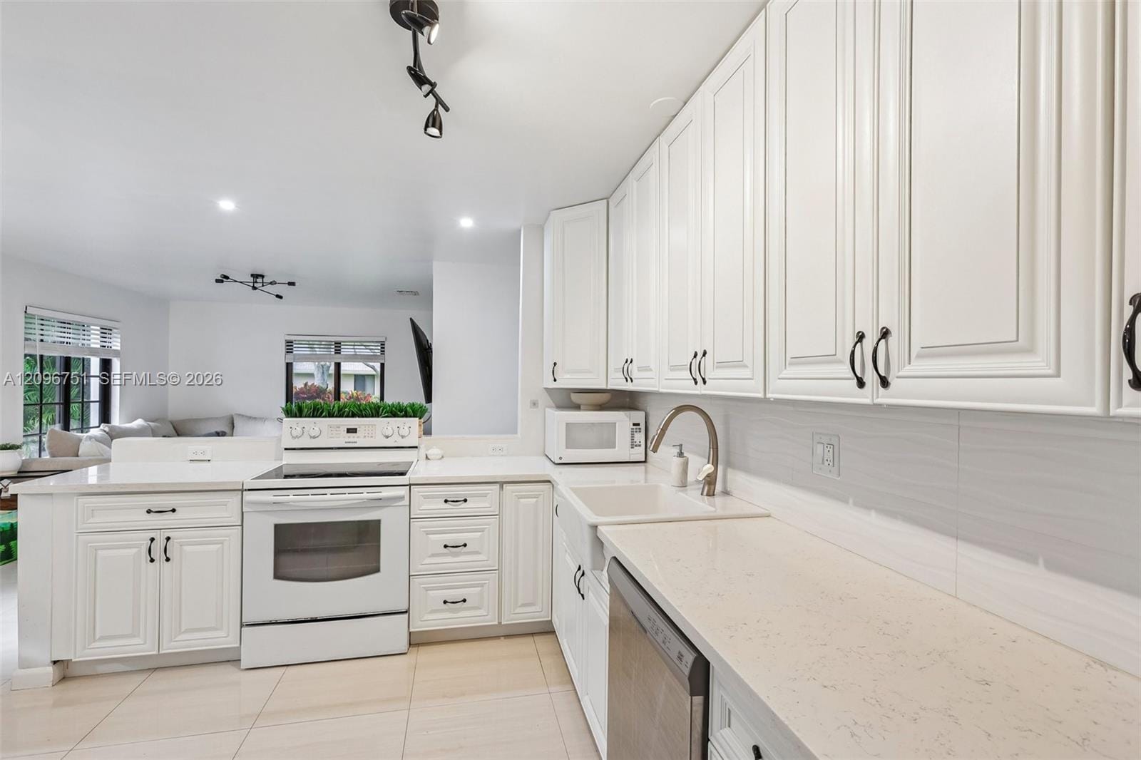 3721 W Valley Green Drive 48, Davie, FL 33328 photo 13