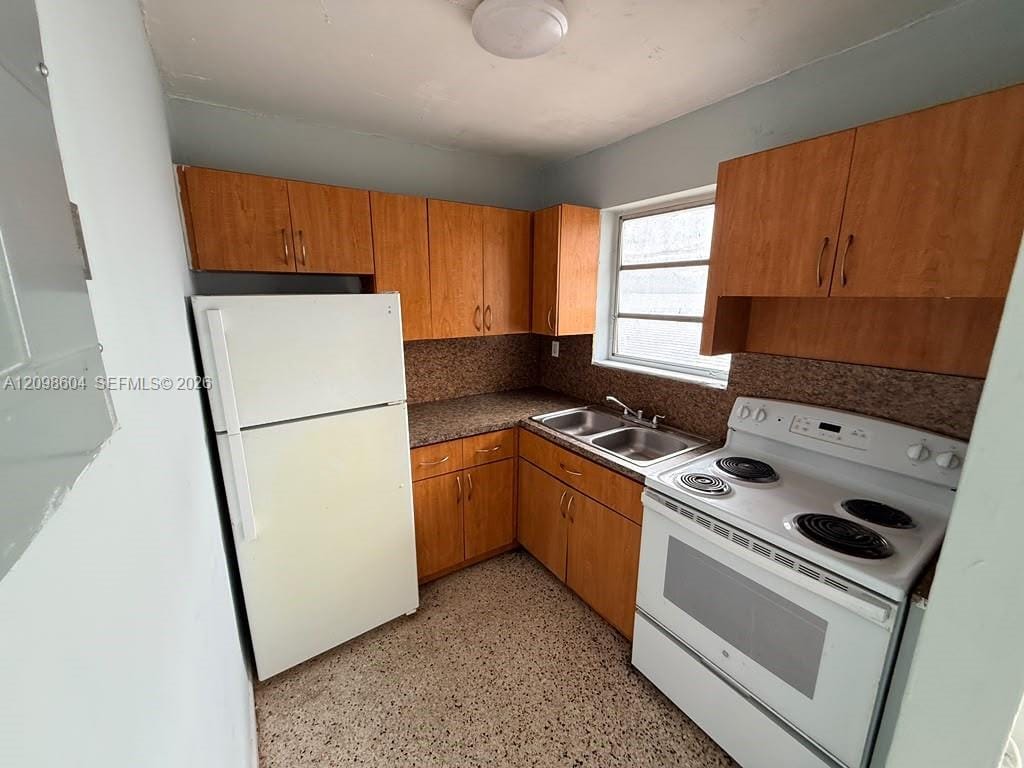 3130 NW 21st Court 8 — photo 4