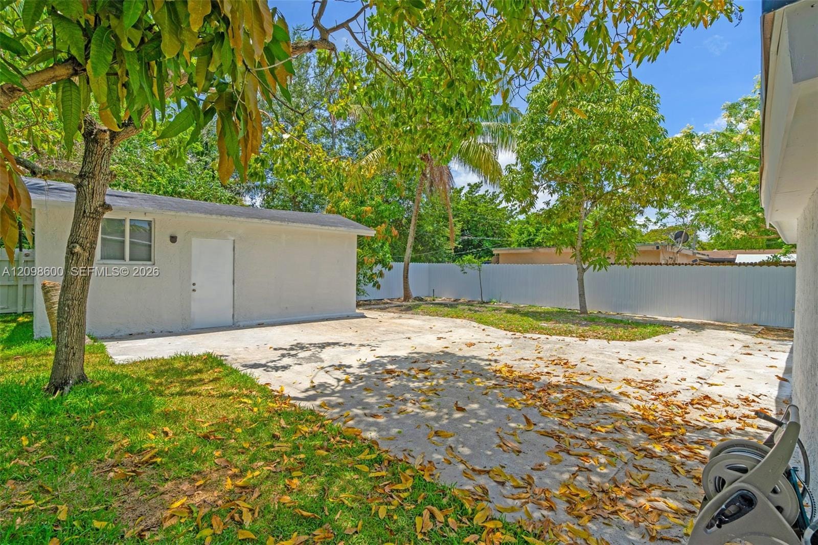 910 NW 123rd Street — photo 2