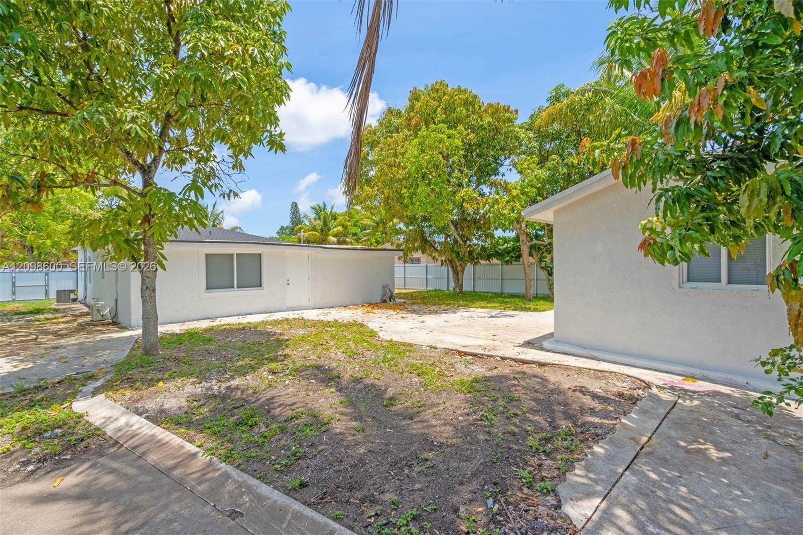 910 NW 123rd Street — photo 6