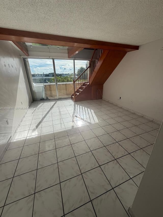 1750 W 56th Street 226, Hialeah, FL 33012