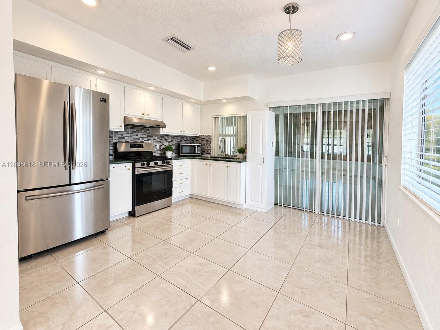 2560 NW 81st Terrace, Sunrise, FL 33322 photo 5