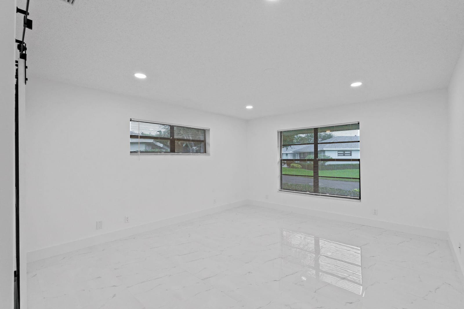 9880 Chestnut Tree Terrace B — photo 11