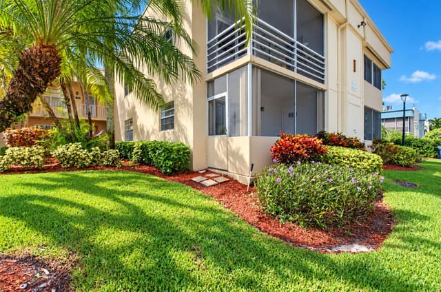 386 Capri I, Delray Beach, FL 33484