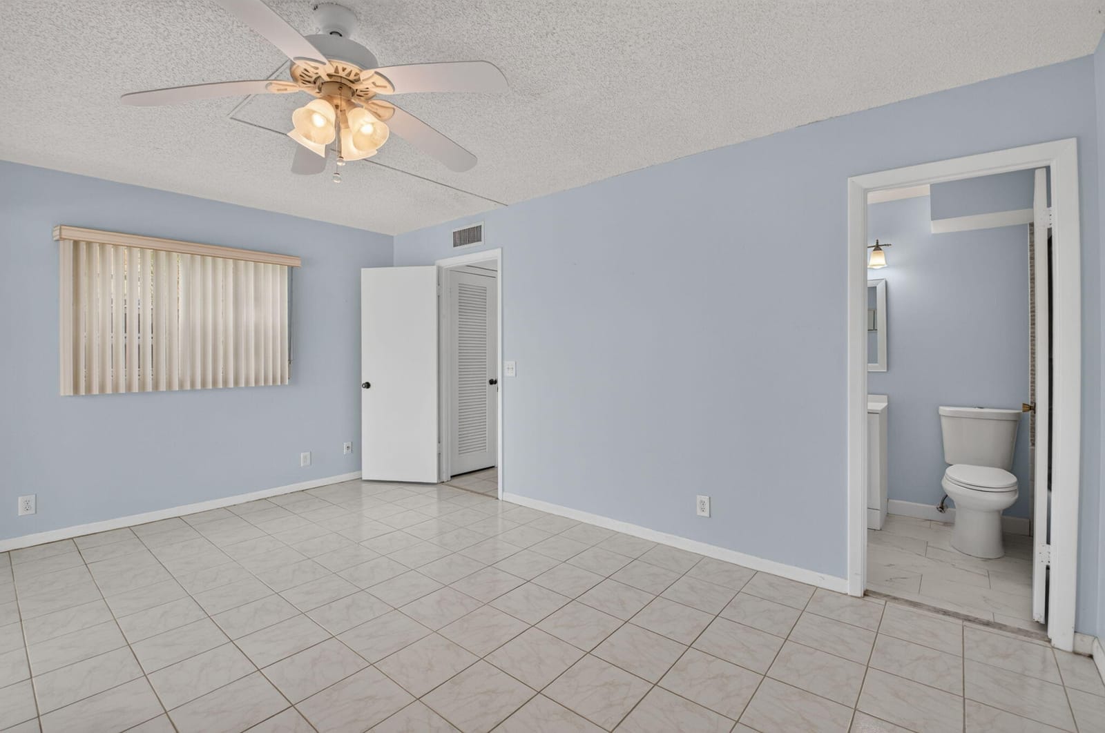 386 Capri I, Delray Beach, FL 33484 photo 14