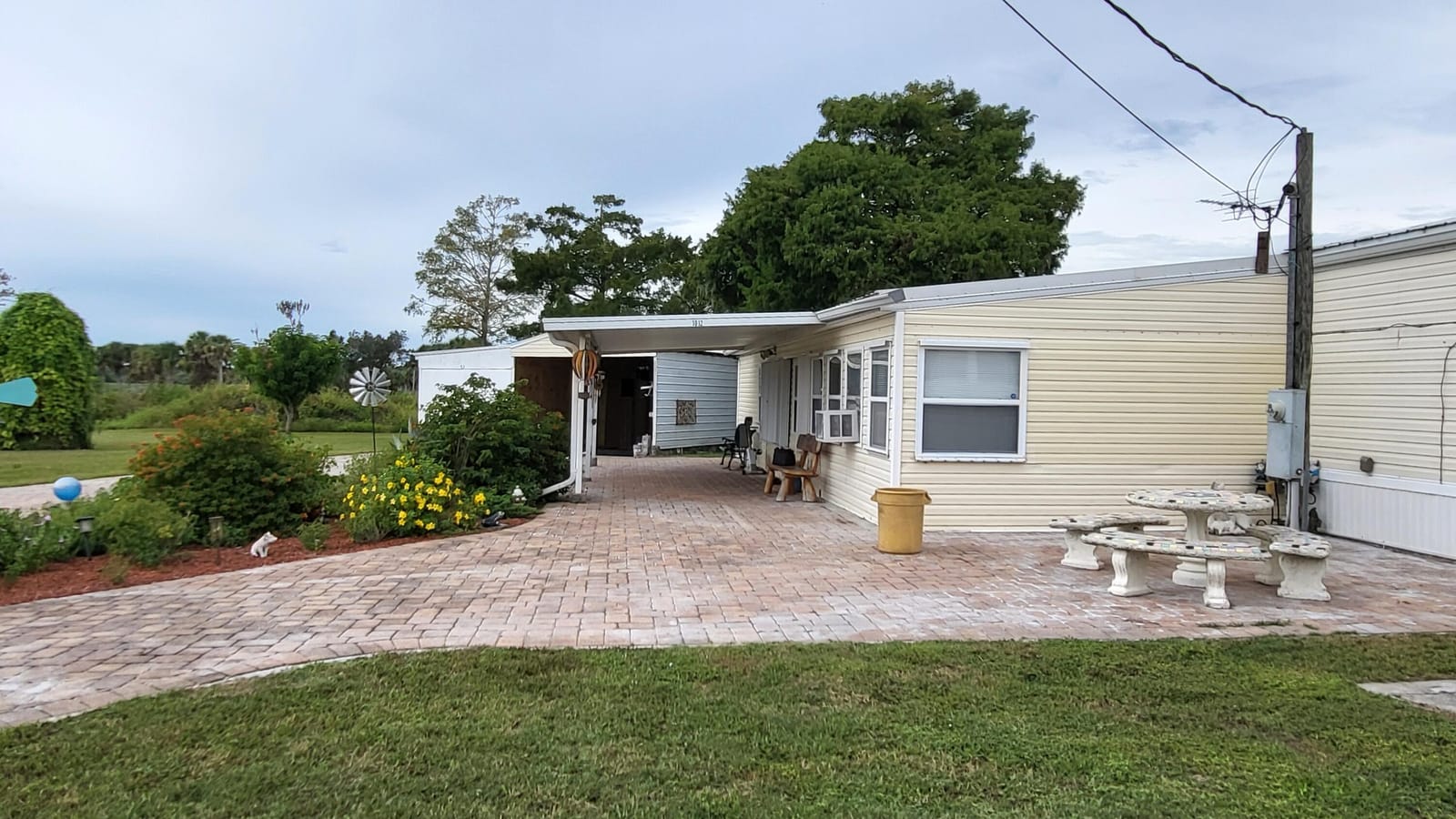 1012 Perch Street — photo 10