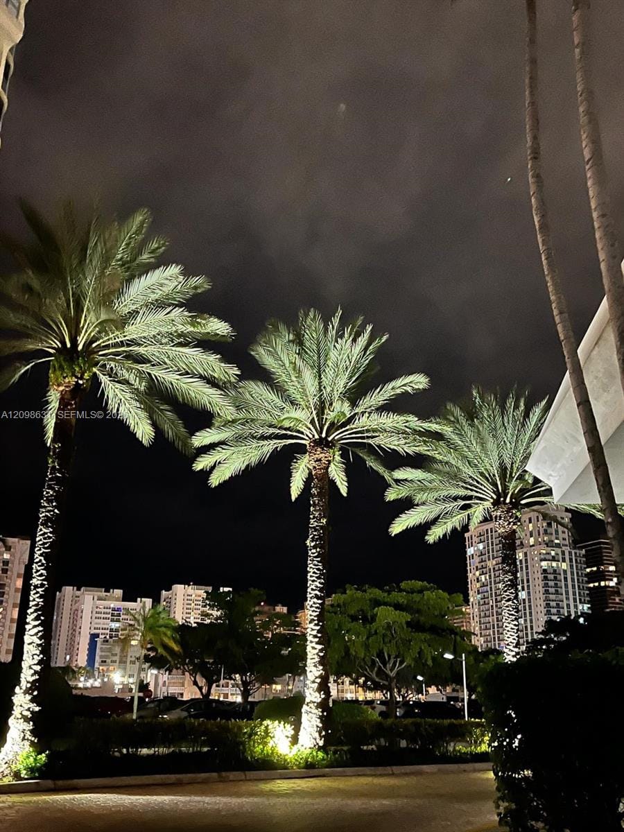 100 Golden Isles Drive 909, Hallandale Beach, FL 33009 photo 8