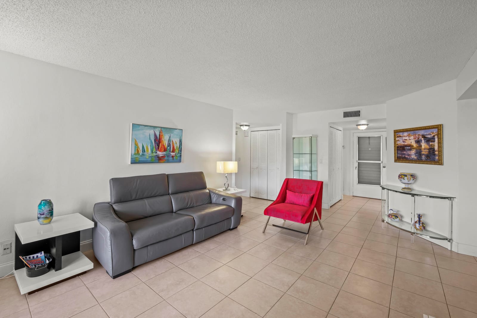 3871 VIA POINCIANA 104 — photo 5