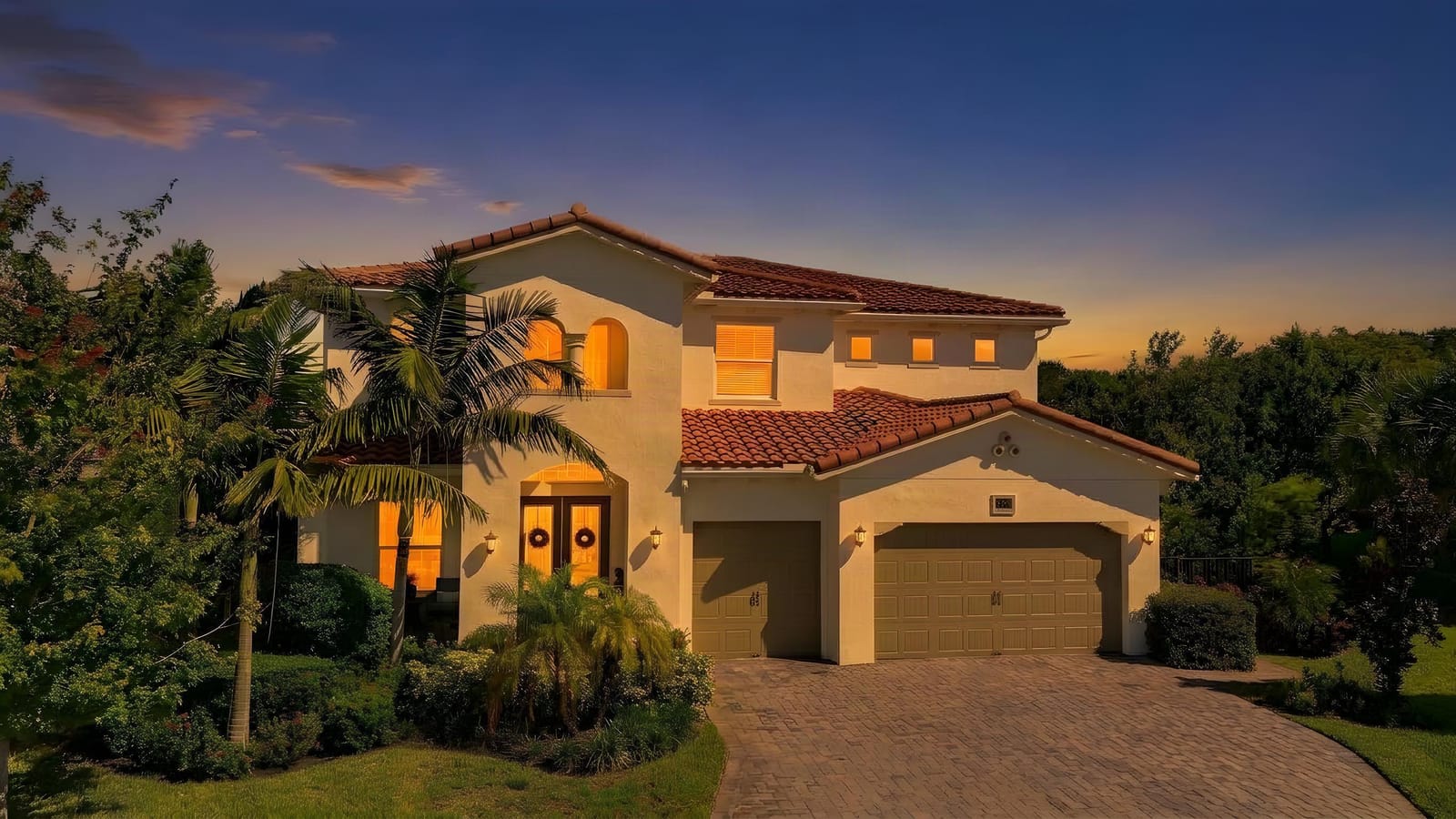 2475 NE Evinrude Circle, Jensen Beach, FL 34957