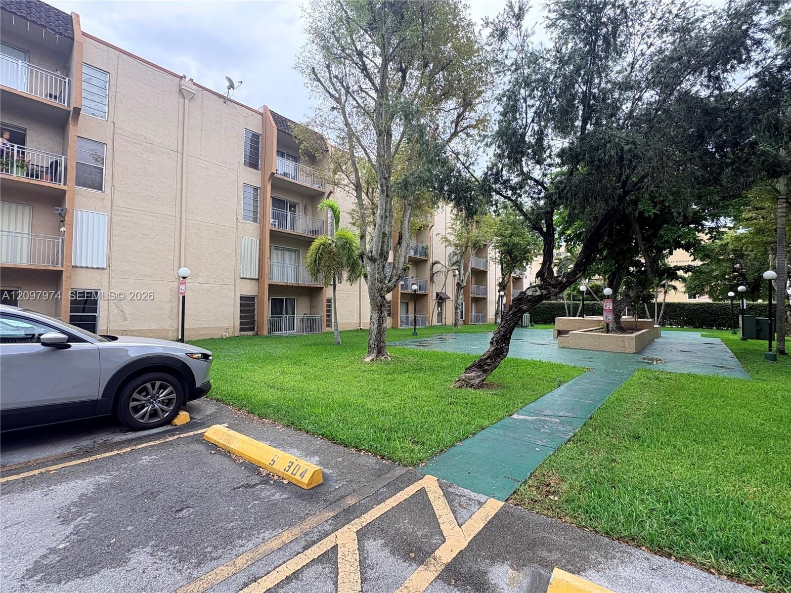 4845 NW 7th Street 104-5, Miami, FL 33126 photo 4
