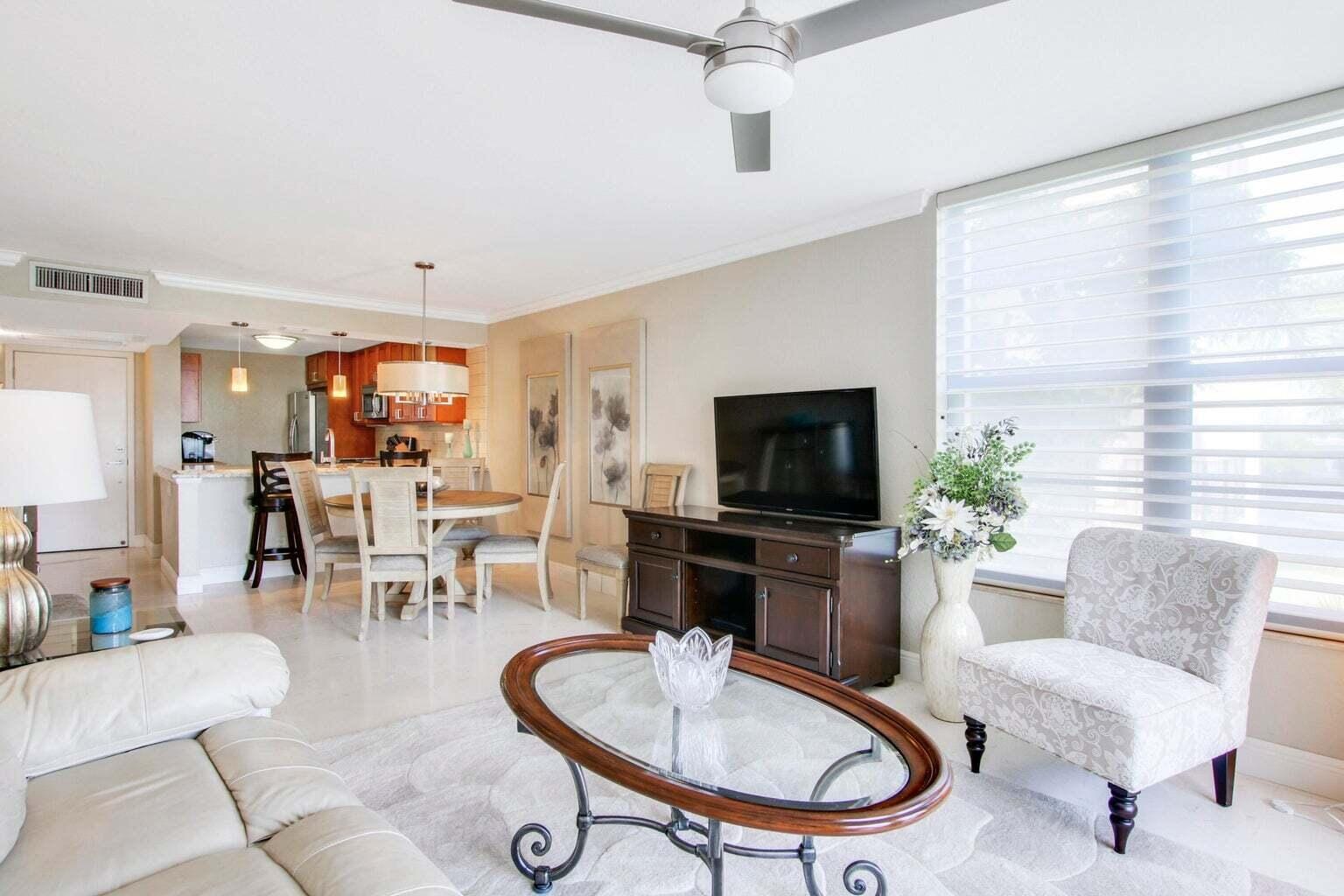 8 Royal Palm Way 2010, Boca Raton, FL 33432 photo 14