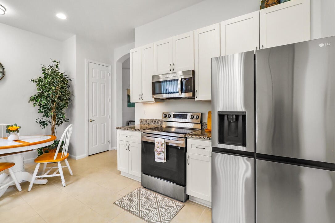 9110 Bay Harbour Circle, West Palm Beach, FL 33411 photo 17
