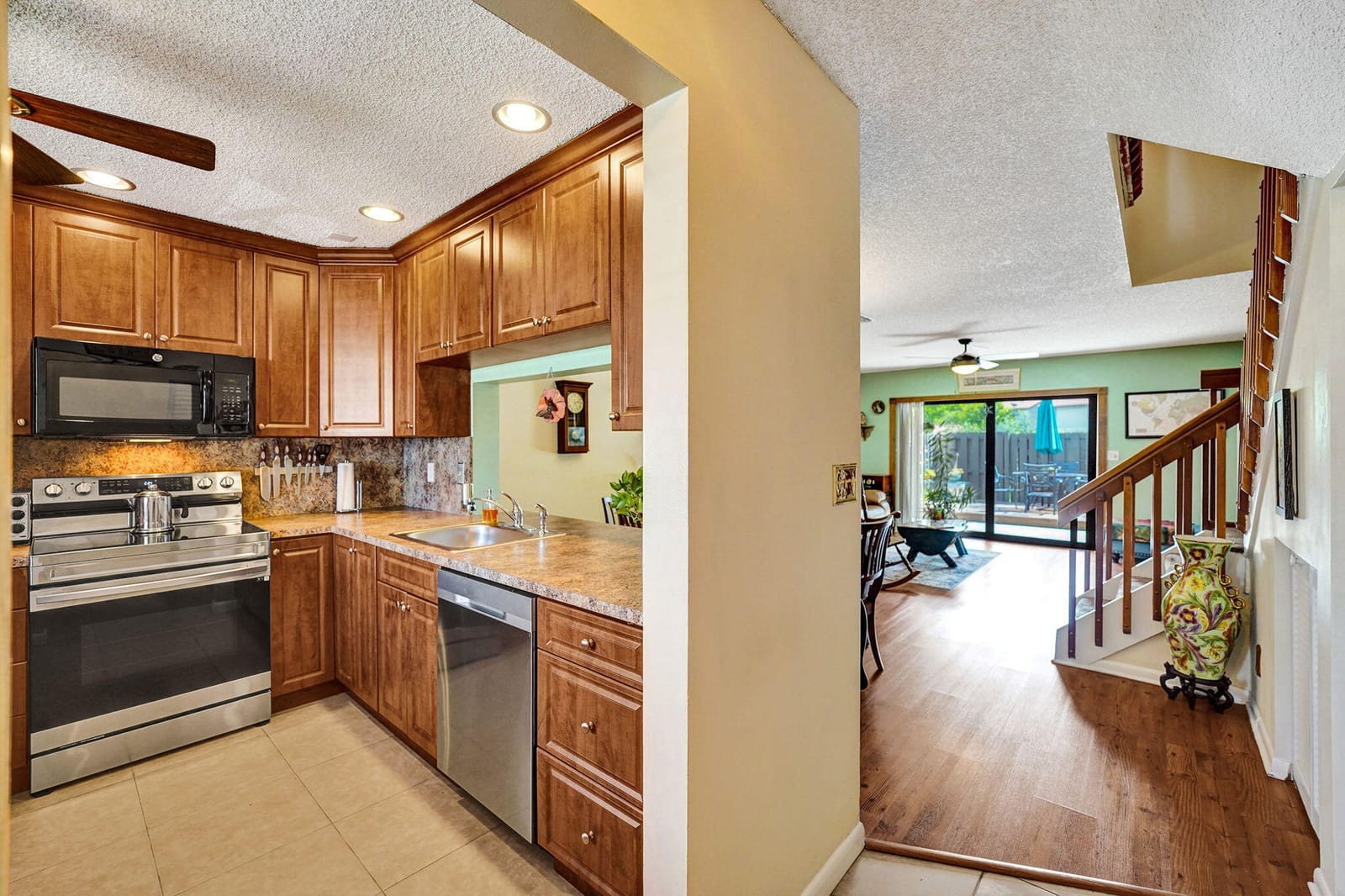 10772 NW 11TH Street, Pembroke Pines, FL 33026 photo 8