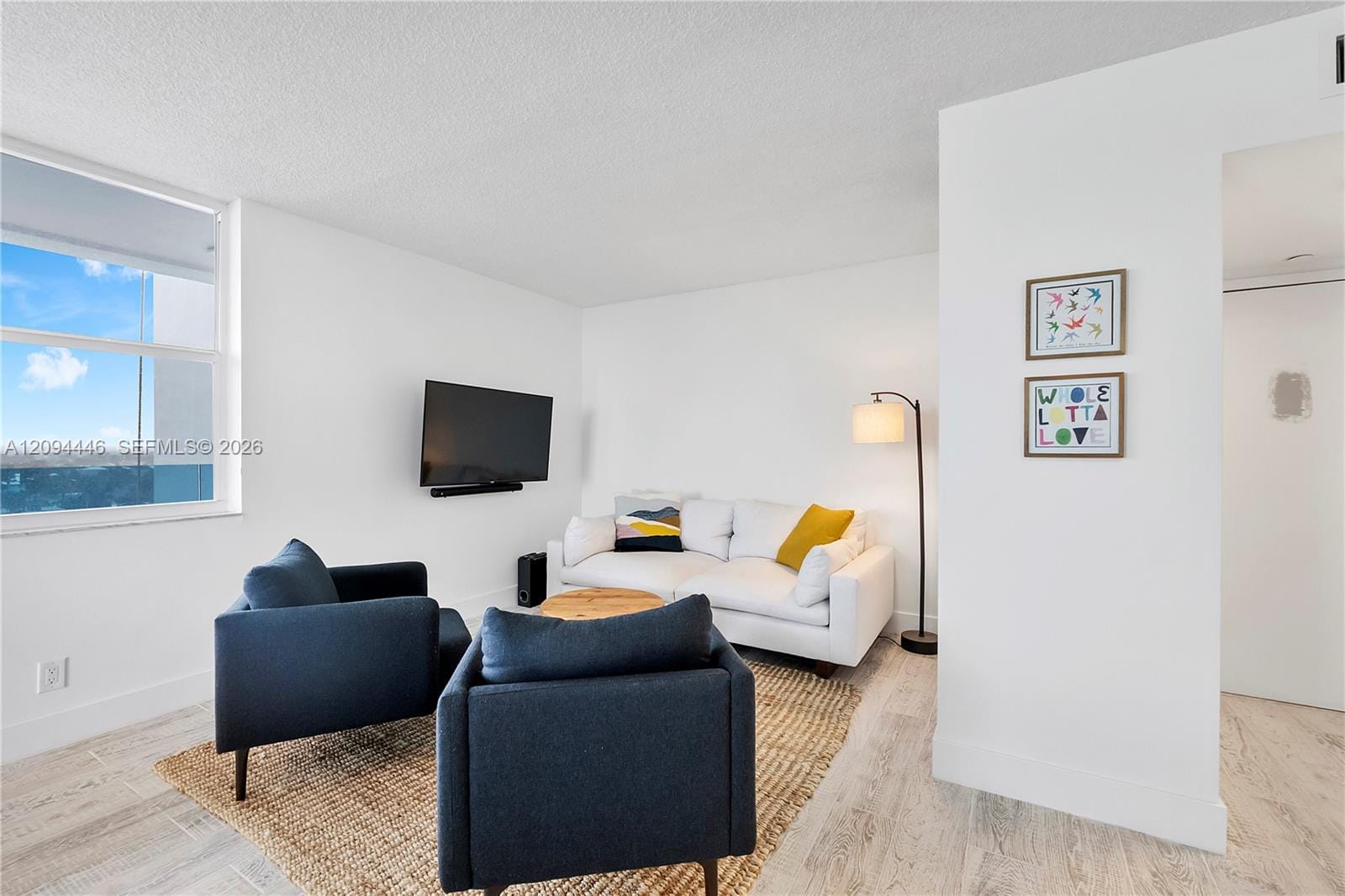 2639 N Riverside Drive 806 — photo 7