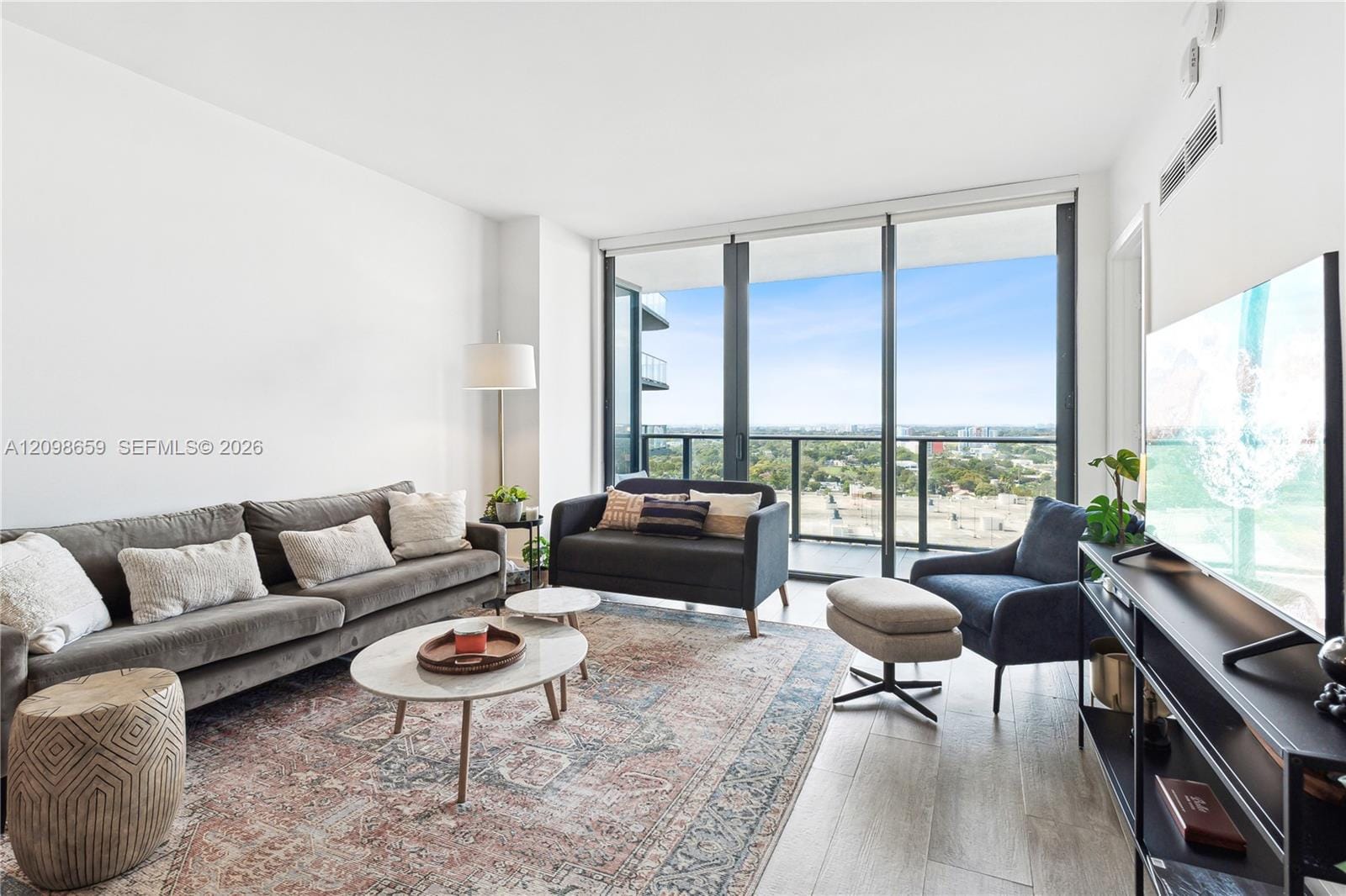 121 NE 34th Street 1612, Miami, FL 33137
