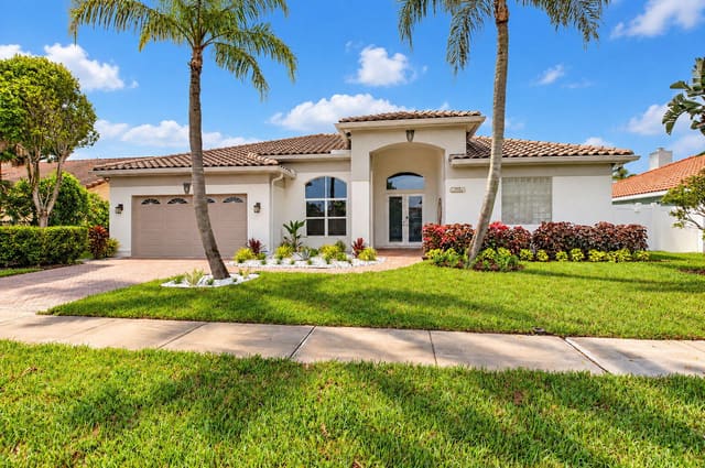 23329 LAGO MAR Circle, Boca Raton, FL 33433