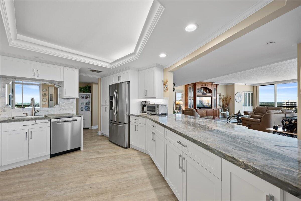 100 LAKESHORE Drive 2156, North Palm Beach, FL 33408 photo 14