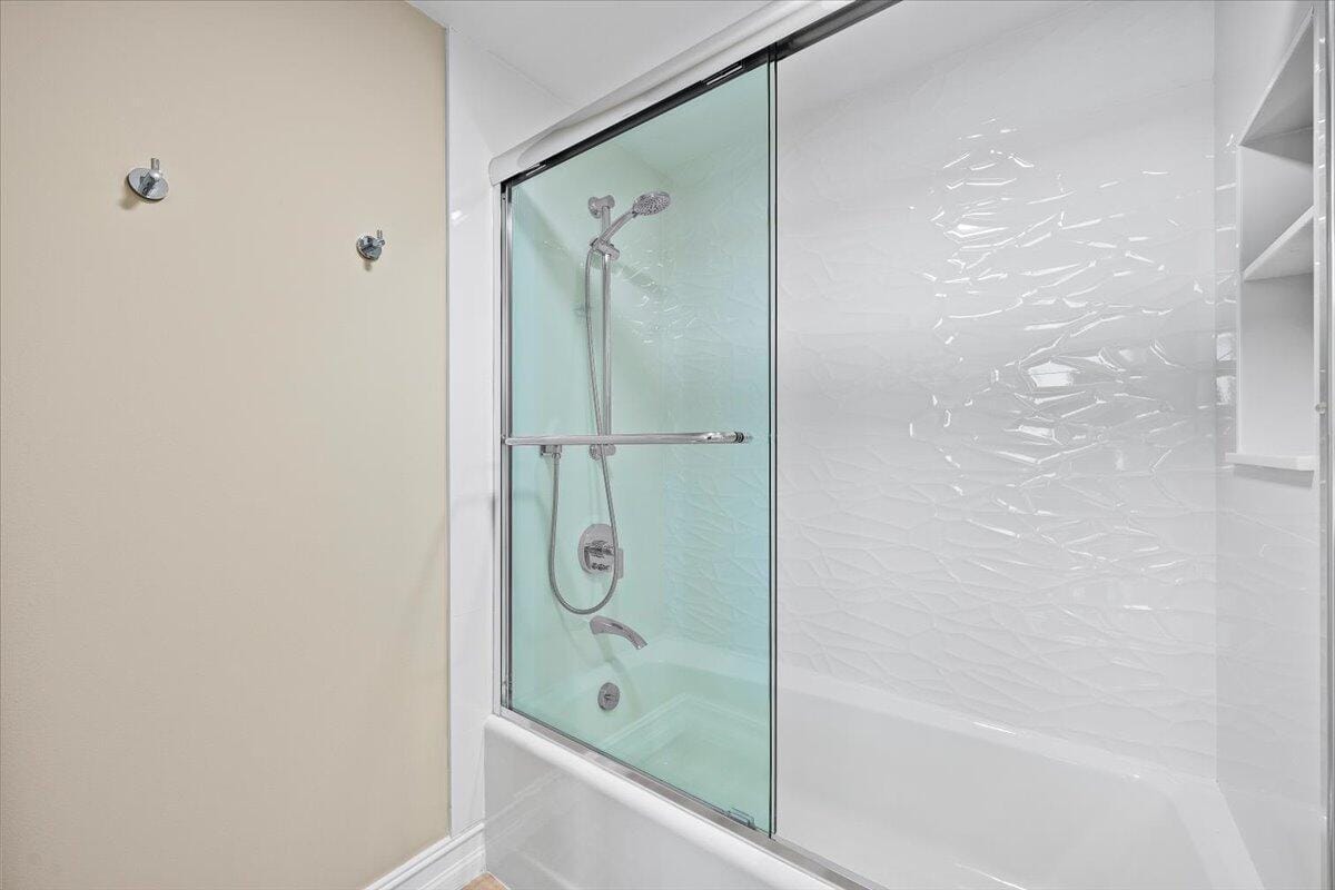 100 LAKESHORE Drive 2156, North Palm Beach, FL 33408 photo 23
