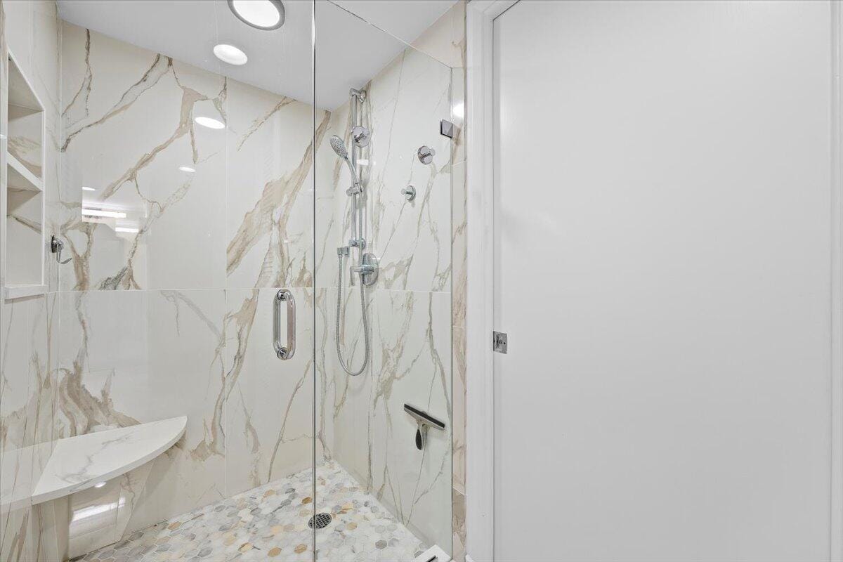 100 LAKESHORE Drive 2156, North Palm Beach, FL 33408 photo 25