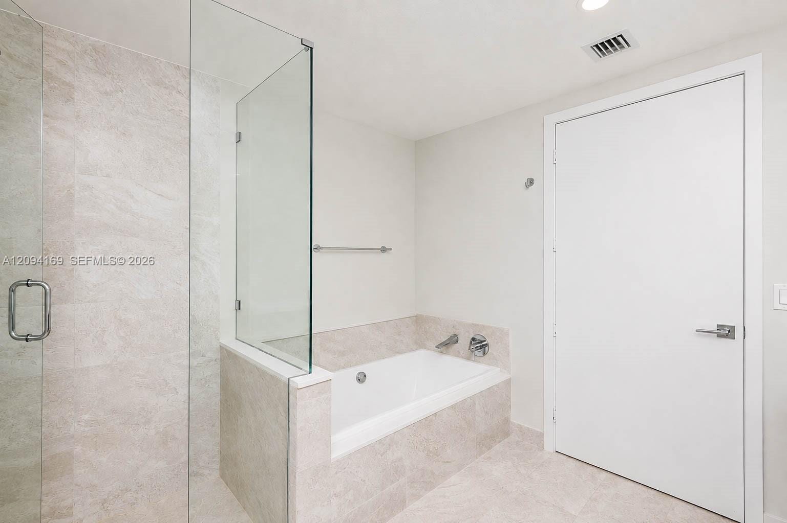 488 NE 18th Street 4406 — photo 11