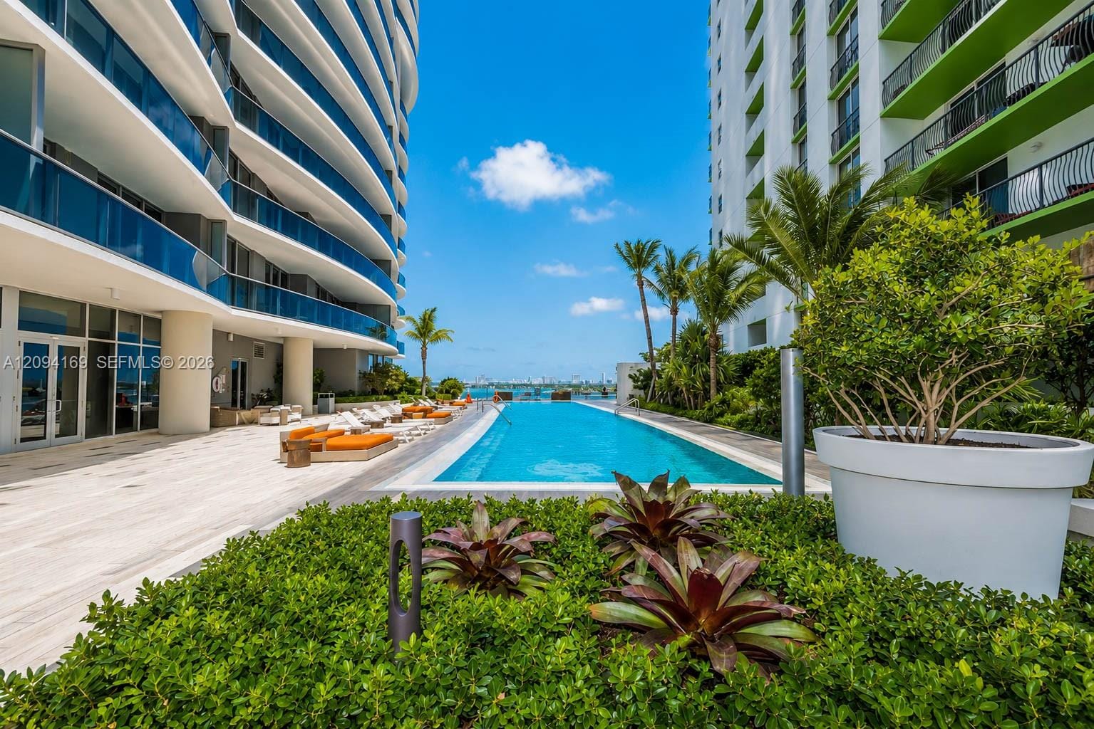 488 NE 18th Street 4406, Miami, FL 33132 photo 15
