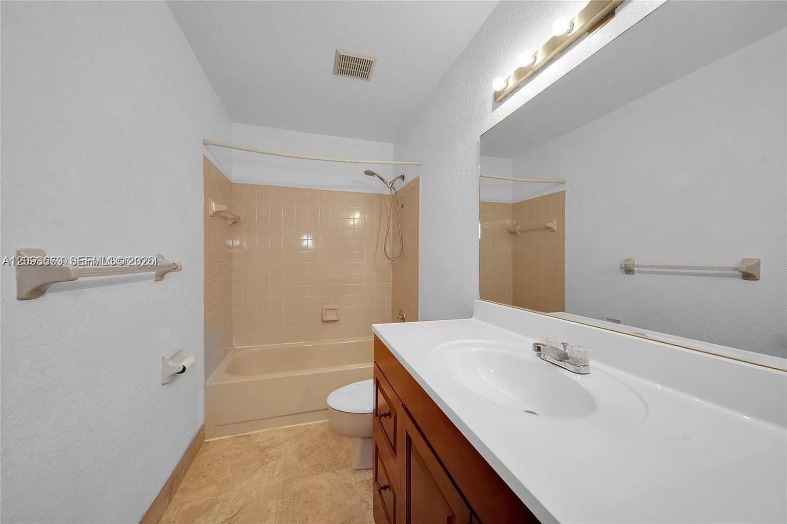 120 SE 12th Avenue 120, Pompano Beach, FL 33060 photo 8