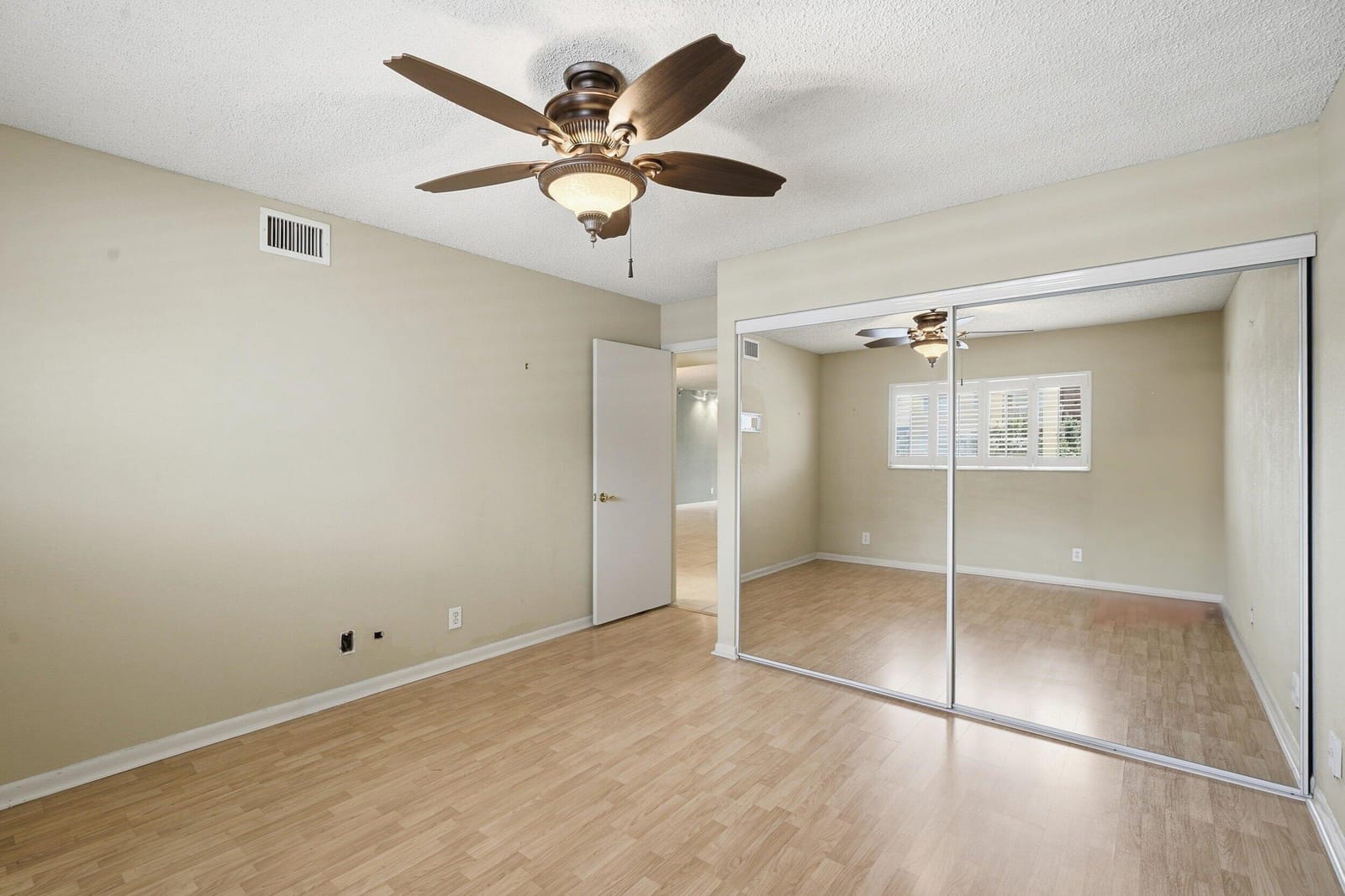4725 LUCERNE LAKES Boulevard E 301, Lake Worth, FL 33467 photo 14