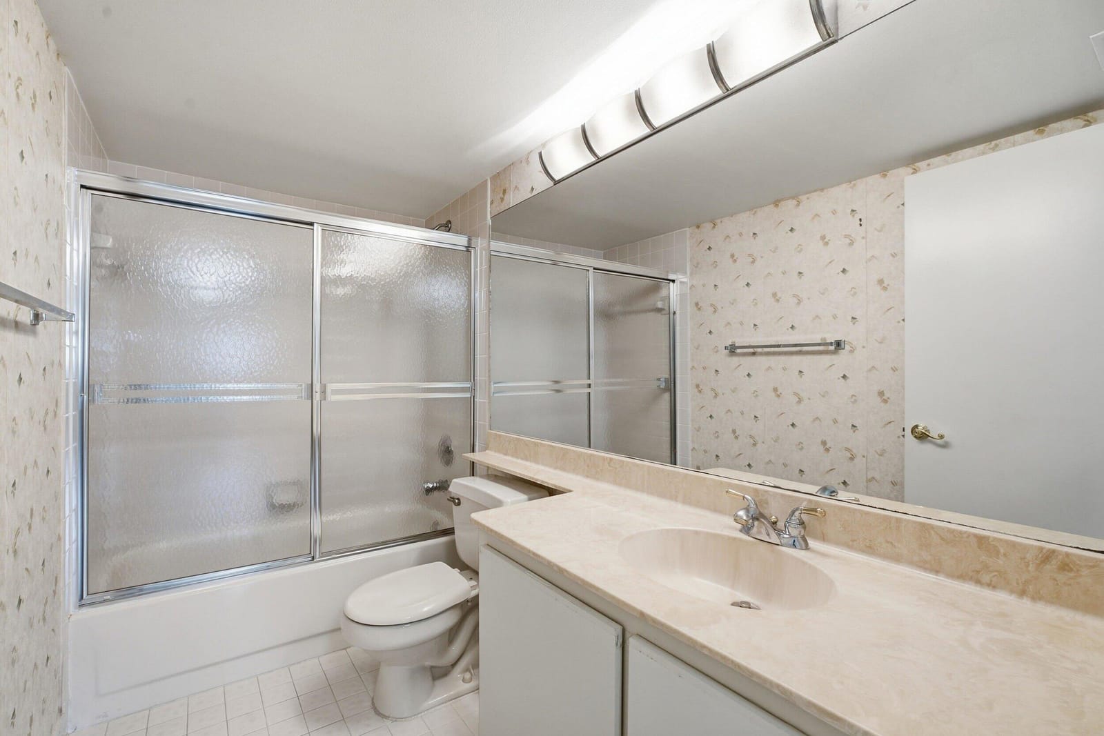 4725 LUCERNE LAKES Boulevard E 301, Lake Worth, FL 33467 photo 15