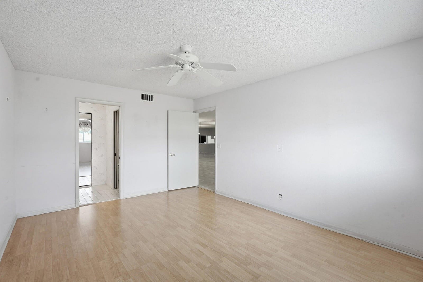 4725 LUCERNE LAKES Boulevard E 301, Lake Worth, FL 33467 photo 17