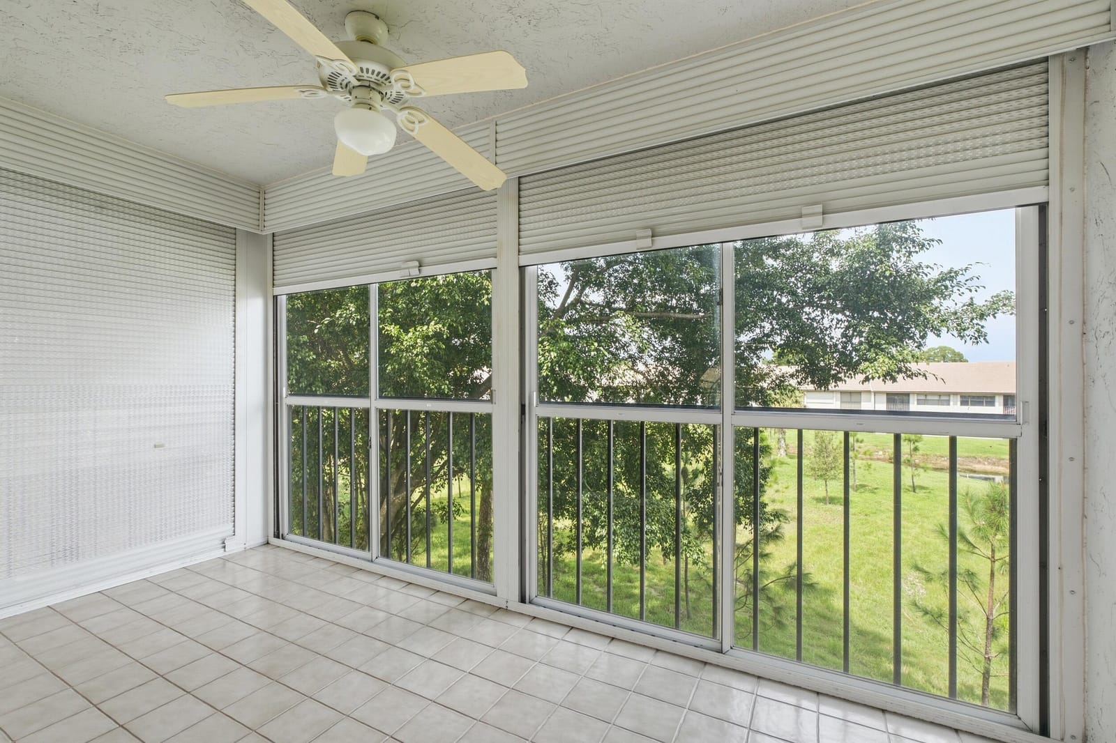 4725 LUCERNE LAKES Boulevard E 301, Lake Worth, FL 33467 photo 22