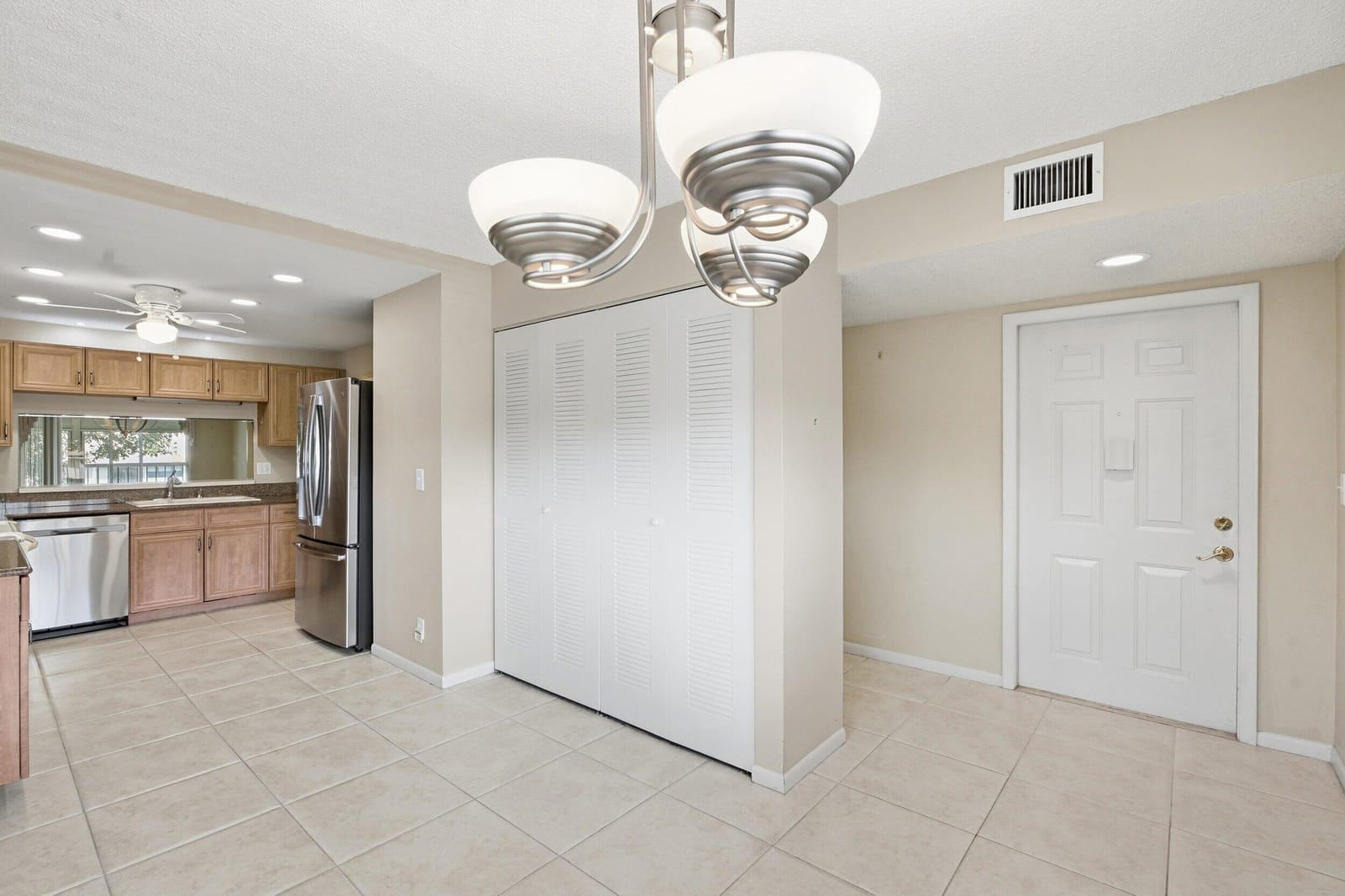 4725 LUCERNE LAKES Boulevard E 301 — photo 4