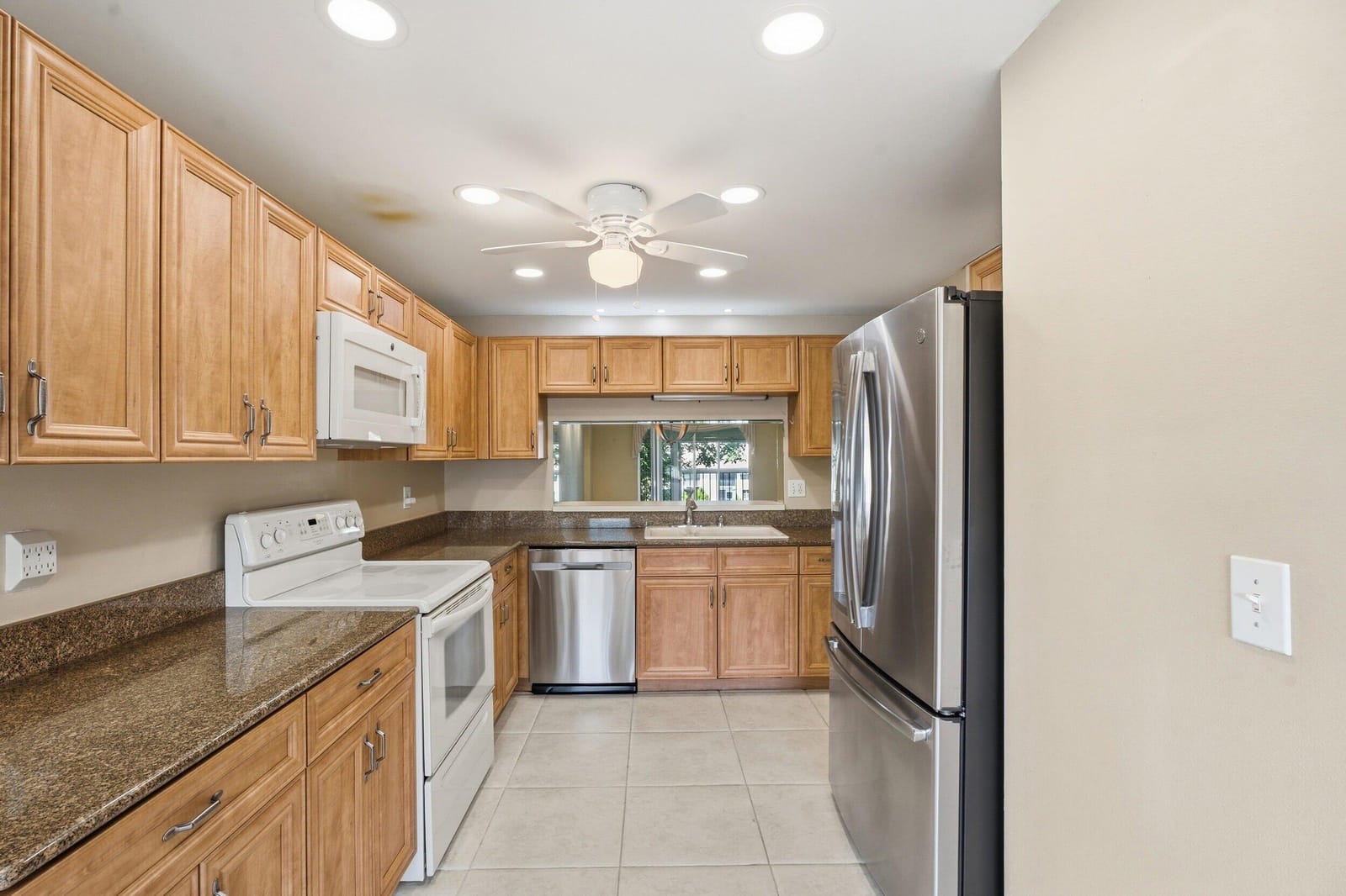 4725 LUCERNE LAKES Boulevard E 301 — photo 5