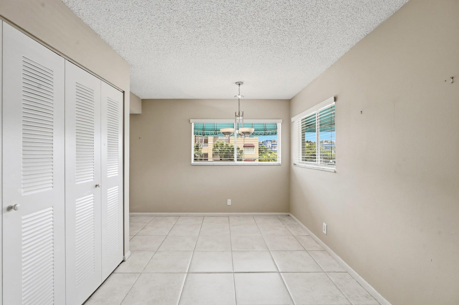 4725 LUCERNE LAKES Boulevard E 301 — photo 8