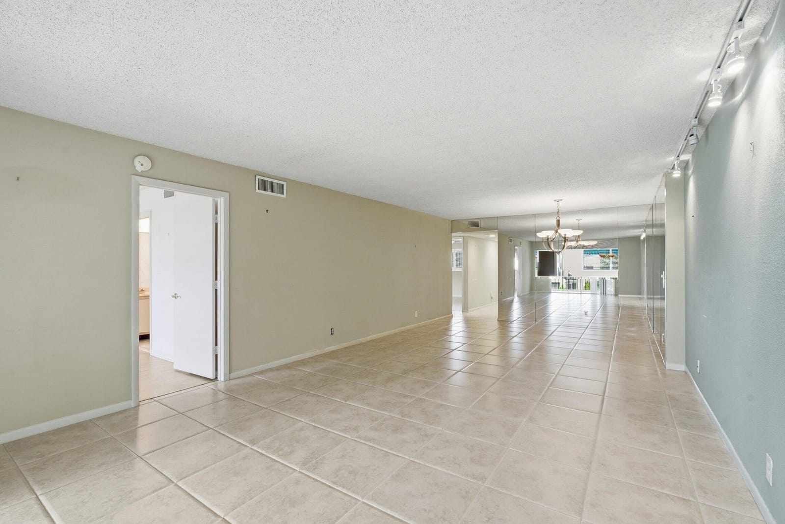 4725 LUCERNE LAKES Boulevard E 301 — photo 10