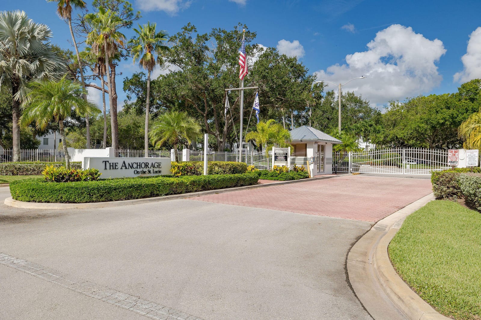 2502 SE ANCHORAGE Cove D-2, Port St. Lucie, FL 34952 photo 1